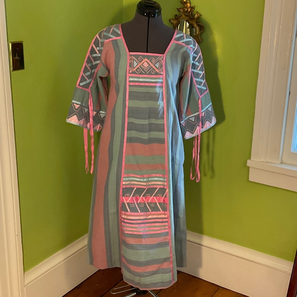 Vintage 70s Josefa dress with matching belt